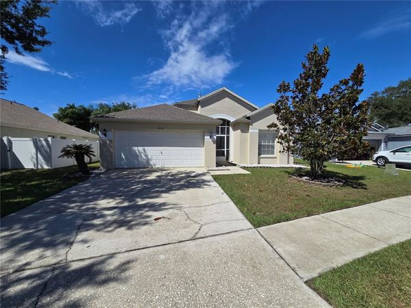 24505 LANDING DRIVE, LUTZ, FL 33559
