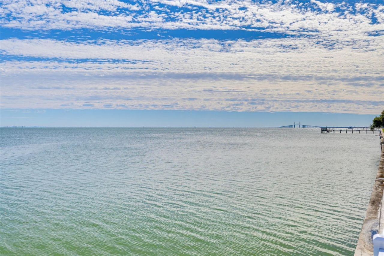 7432 Sunshine Skyway Lane S, Unit 704, Saint Petersburg, FL 33711 Photo