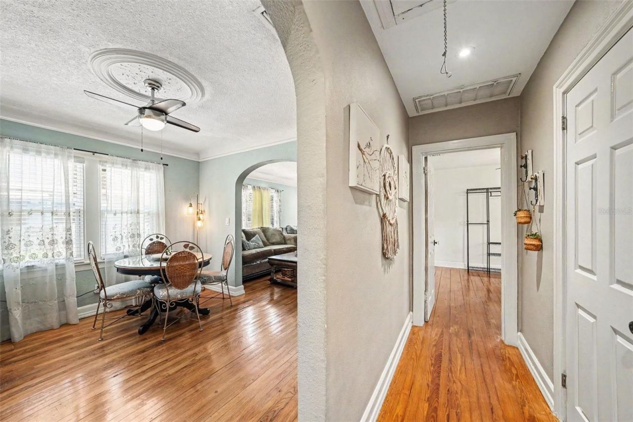 2827 9th Avenue N, Saint Petersburg, FL 33713 Photo