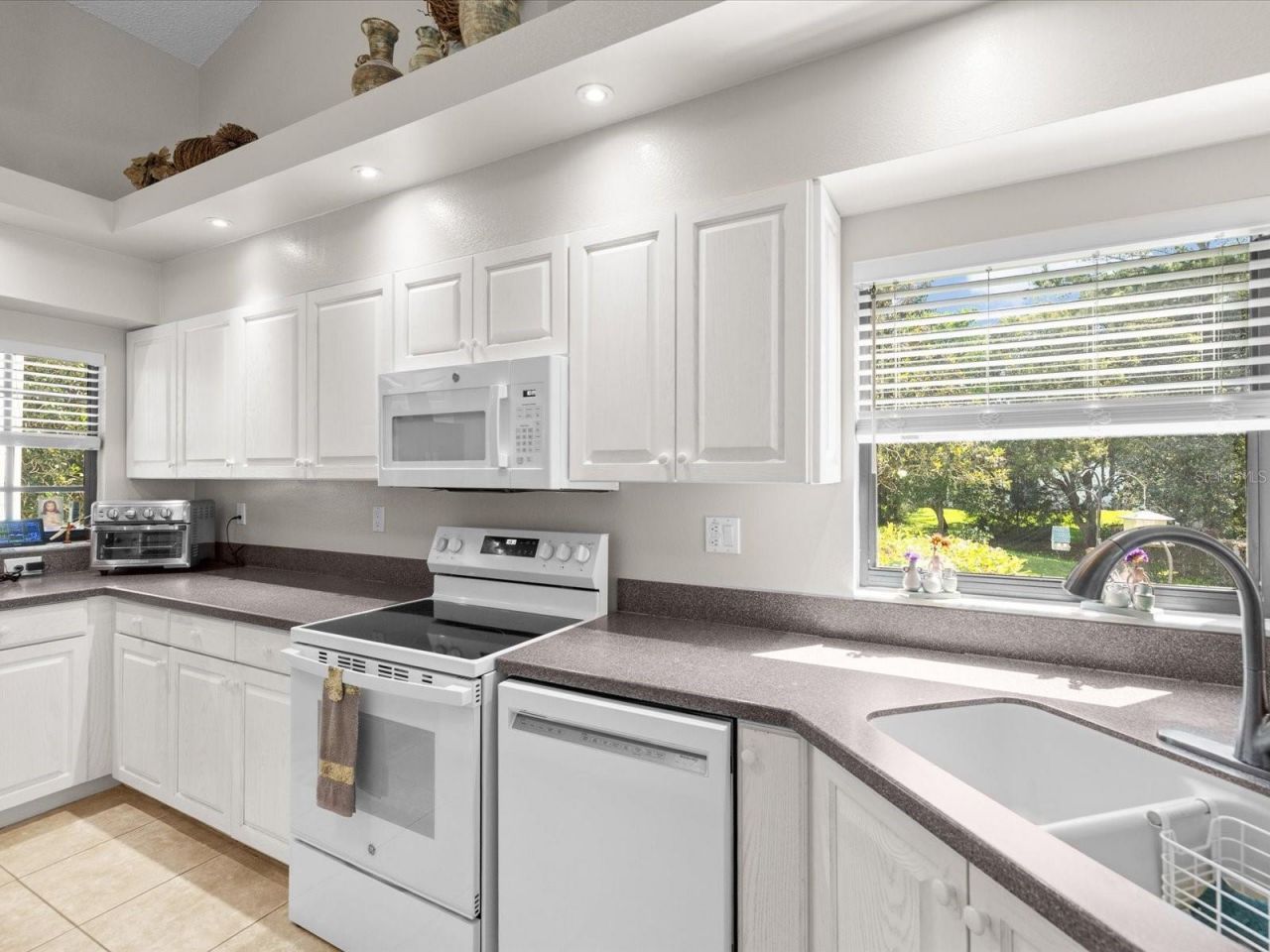 1462 Shady Brook Court , Spring Hill, FL 34606 Photo