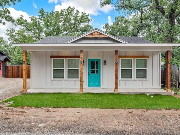 91 Live Oak Street , Alvarado, TX 76009