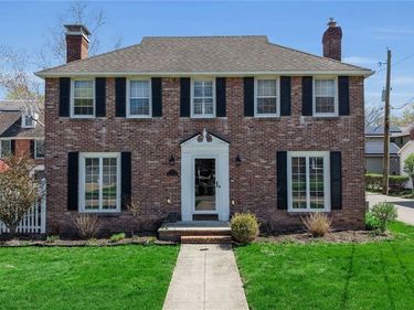2 & 4 Millrace Street N, Williamsville, NY 14221