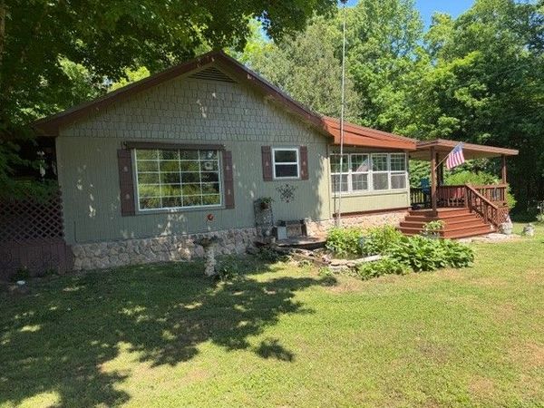 806 Case Rd, Prospect, TN 38477