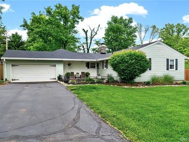 3194 Birchall Drive, Dayton, OH 45440