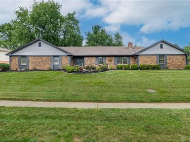 7821 Stanley Mill Drive, Centerville, OH 45459
