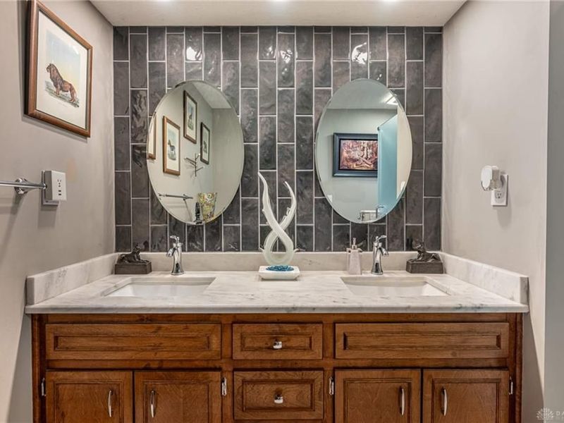 7821 Stanley Mill Drive, Centerville, OH 45459 Photo 36