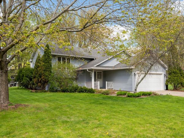 4414 Urbandale Court N, Plymouth, MN 55446