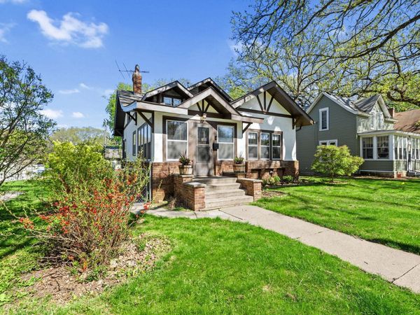3115 43rd Avenue S, Minneapolis, MN 55406