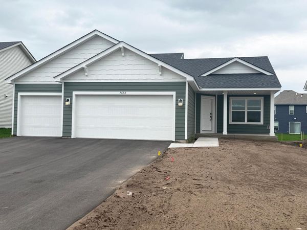 7658 109th Street S, Cottage Grove, MN 55016