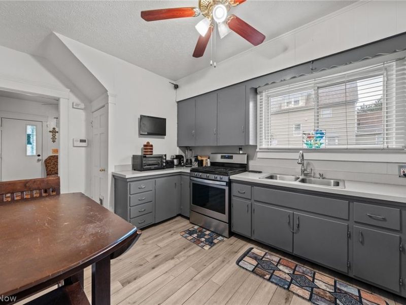 167 Russell Avenue, Akron, OH 44311 Photo 17