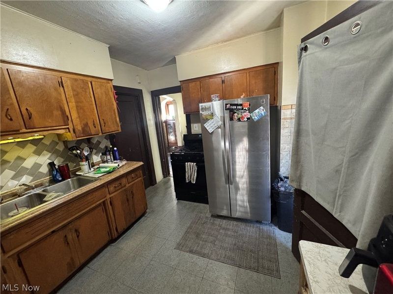 4220 W 23rd Street, Cleveland, OH 44109 Photo 5