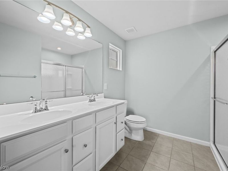 2135 Farroni Drive, Willoughby, OH 44094 Photo 16
