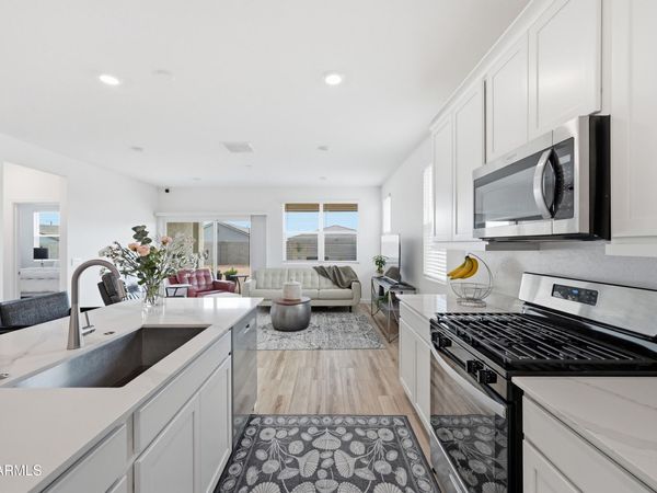 15347 W GRAY FOX Trail, Surprise, AZ 85387