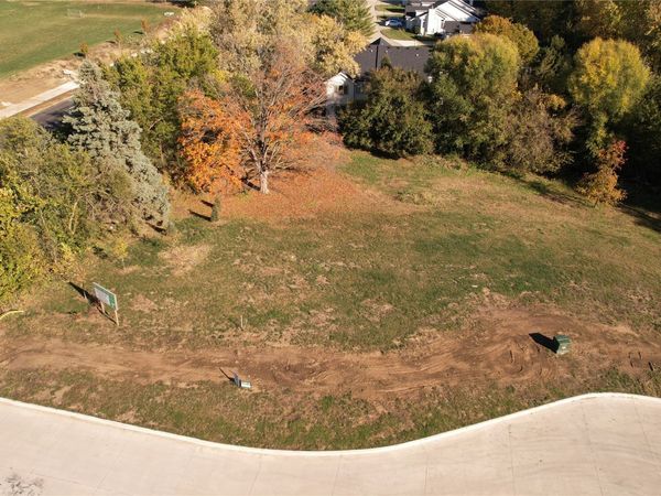 4517 90th Circle, Urbandale, IA 50322