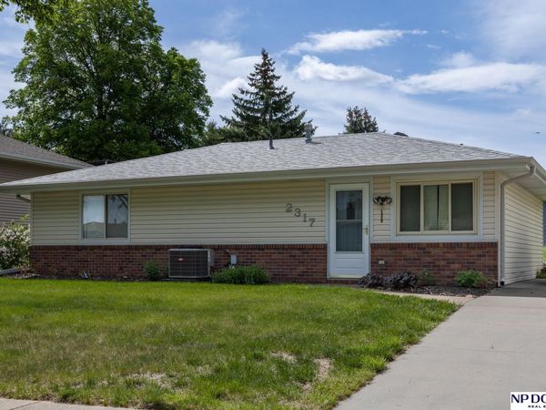 2317 W Washington Street, Lincoln, NE 68522