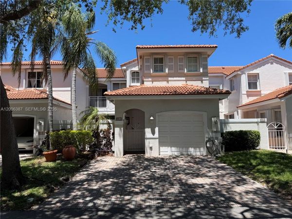 941 Doveplum Ct , Hollywood, FL 33019