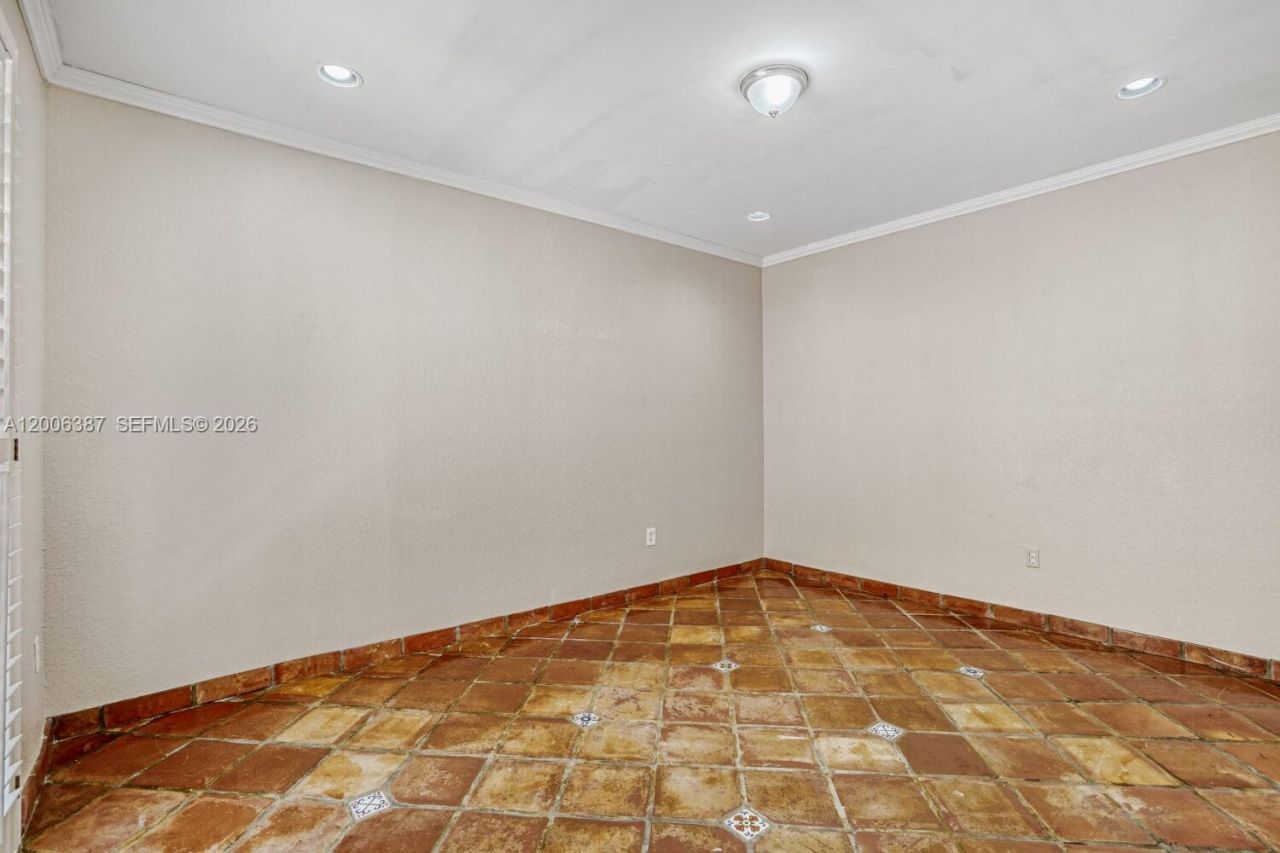 941 Doveplum Ct, Hollywood, FL 33019 Photo