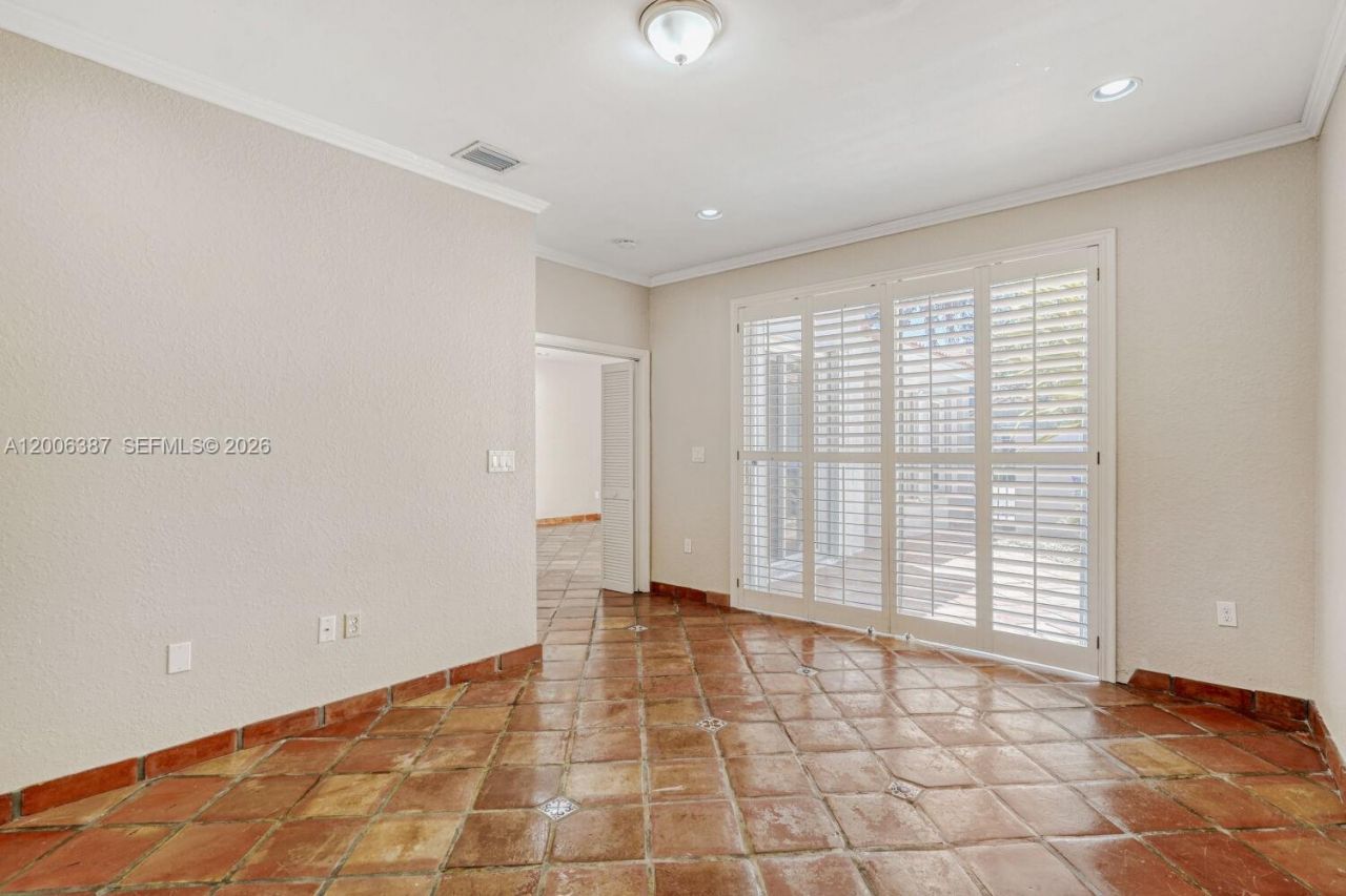 941 Doveplum Ct, Hollywood, FL 33019 Photo