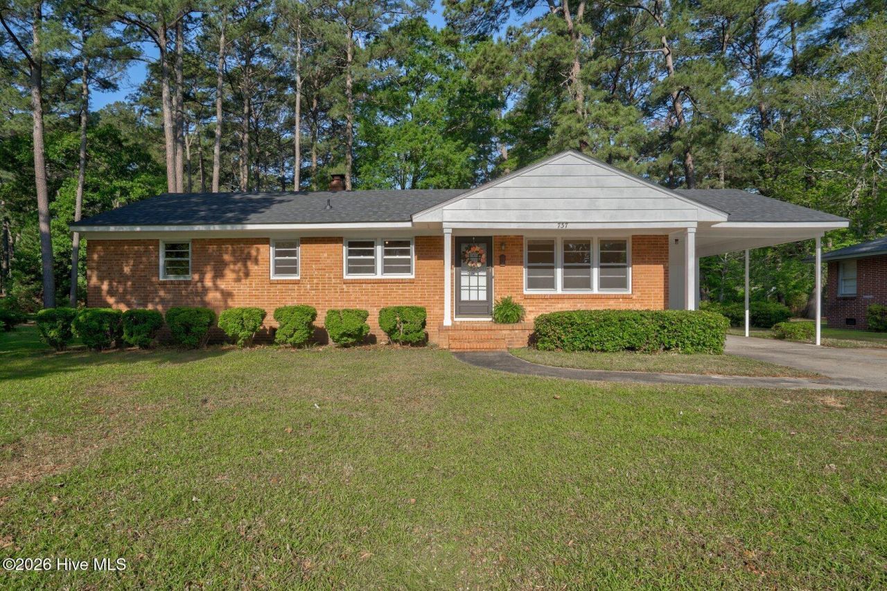 737 W Haven Boulevard, Rocky Mount, NC 27803 Main Photo