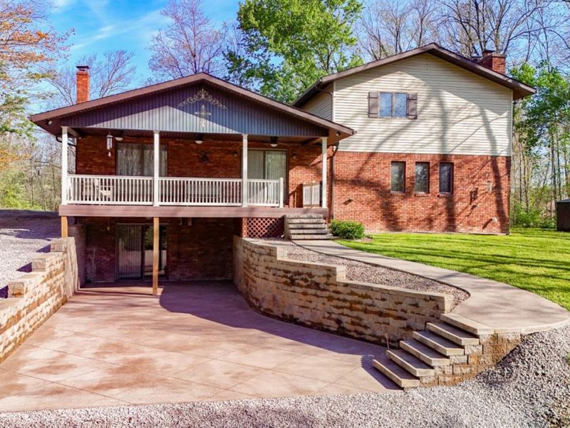 376 Twin Bay Trail, Willard, OH 44890 Photo 5