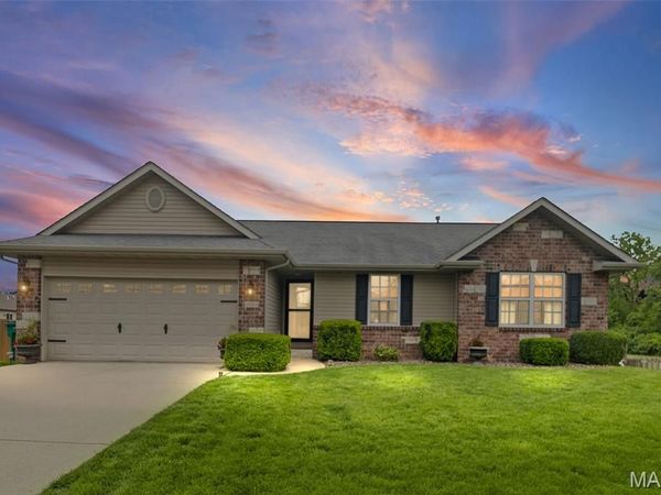 6604 Arriva Drive , O'Fallon, IL 62269