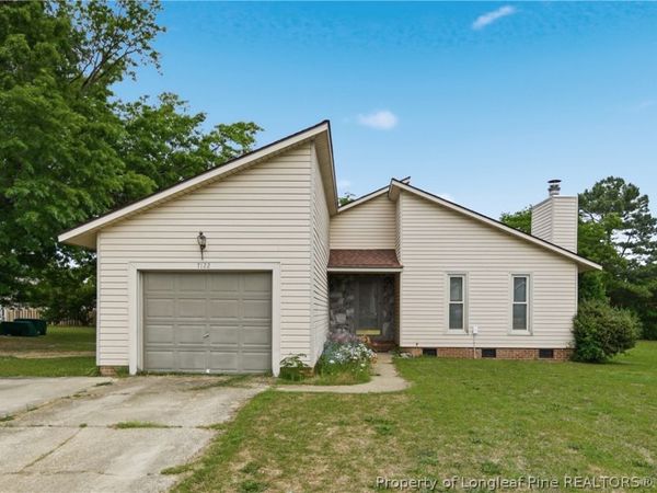7122 Canary Drive, Fayetteville, NC 28314