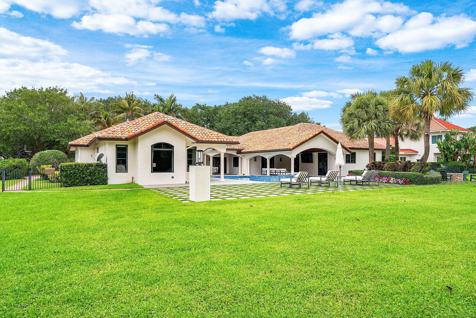 5575 Whirlaway Road, Palm Beach Gardens, FL 33418 Photo
