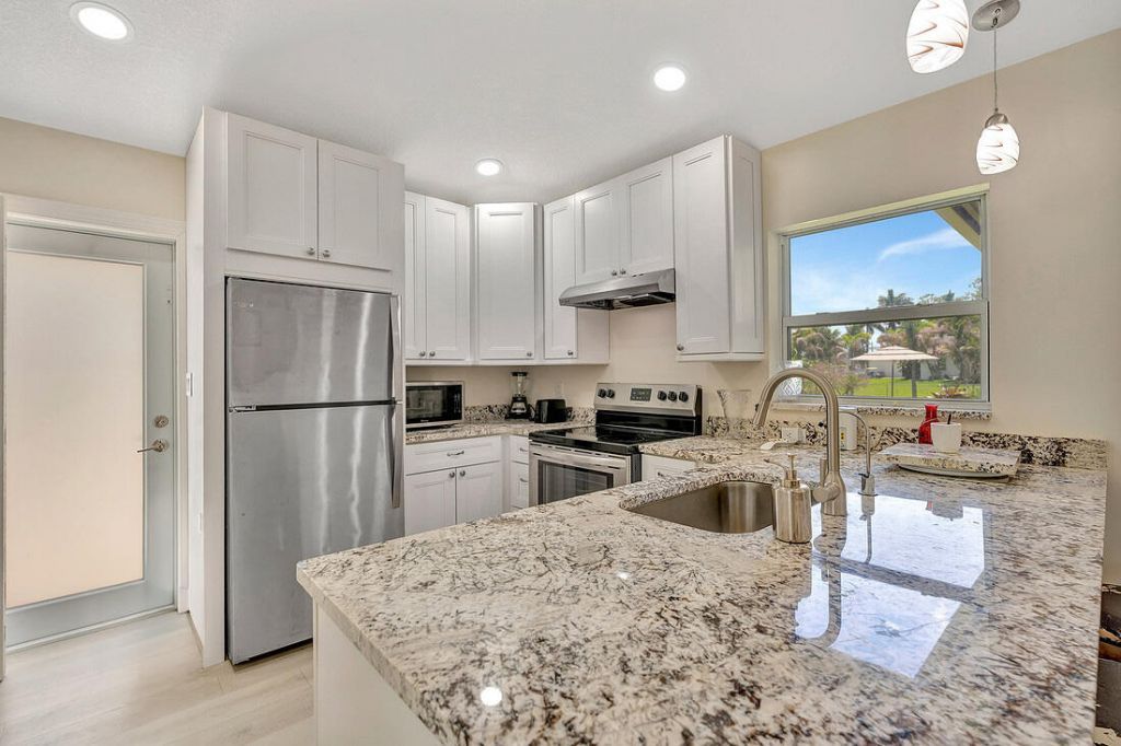 13166 71st Place N, West Palm Beach, FL 33412 Photo