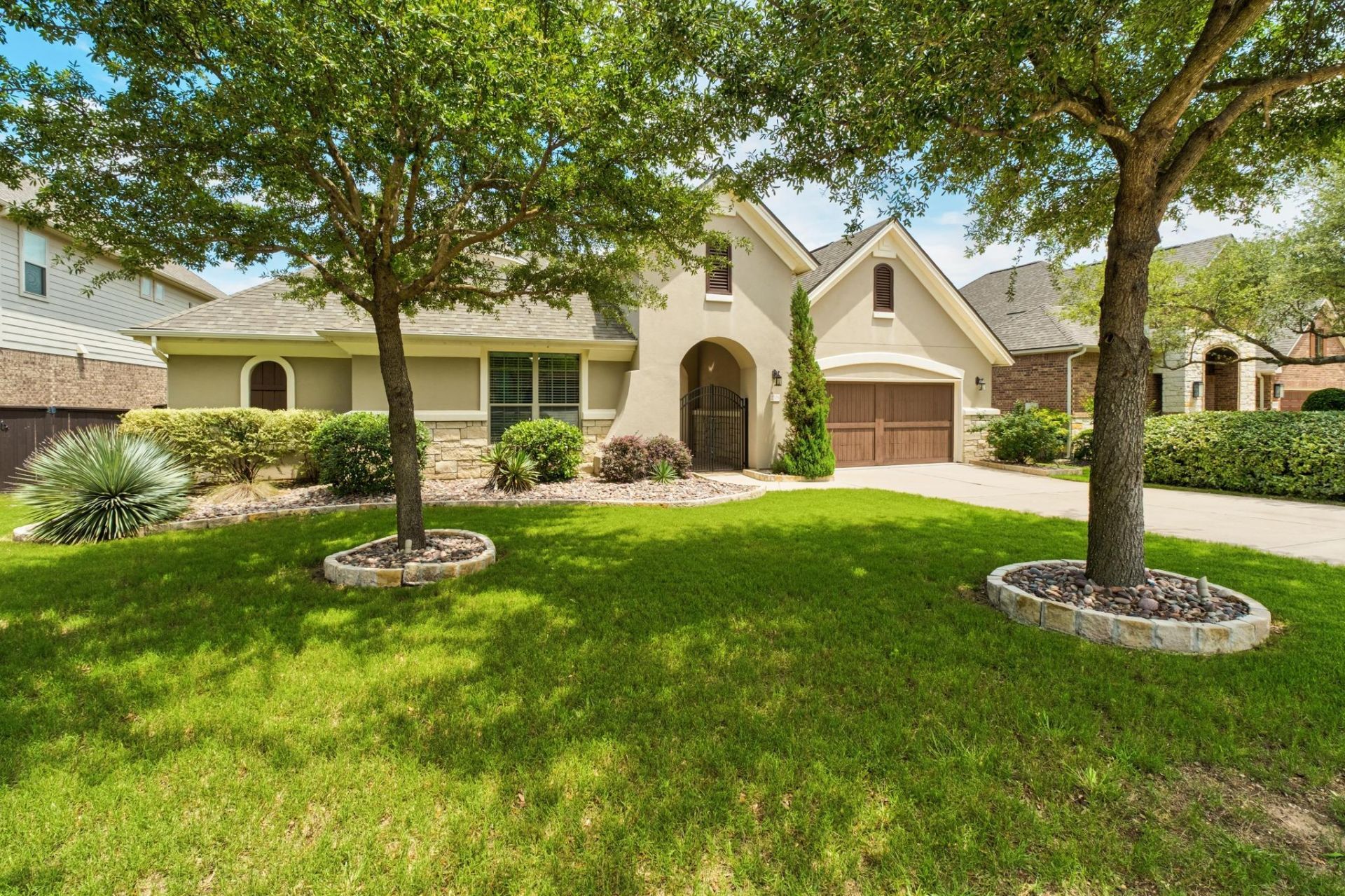 2308 Champions Corner Dr , Leander, TX 78641 Main Photo
