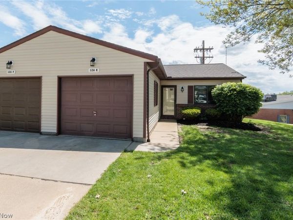 126 Royal Crest Drive , Unit E, Seville, OH 44273