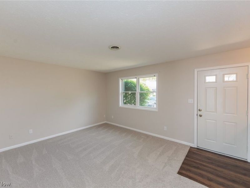 126 Royal Crest Drive, Unit E, Seville, OH 44273 Photo 4