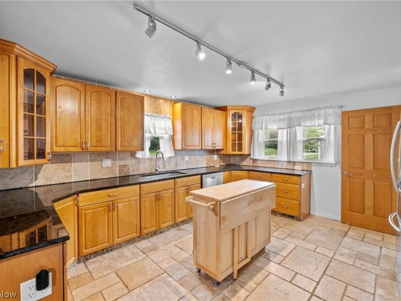 1772 High Street, Cuyahoga Falls, OH 44221 Photo 20