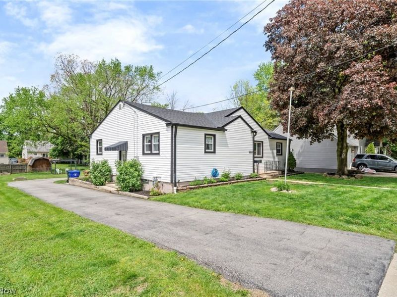 1772 High Street, Cuyahoga Falls, OH 44221 Photo 4