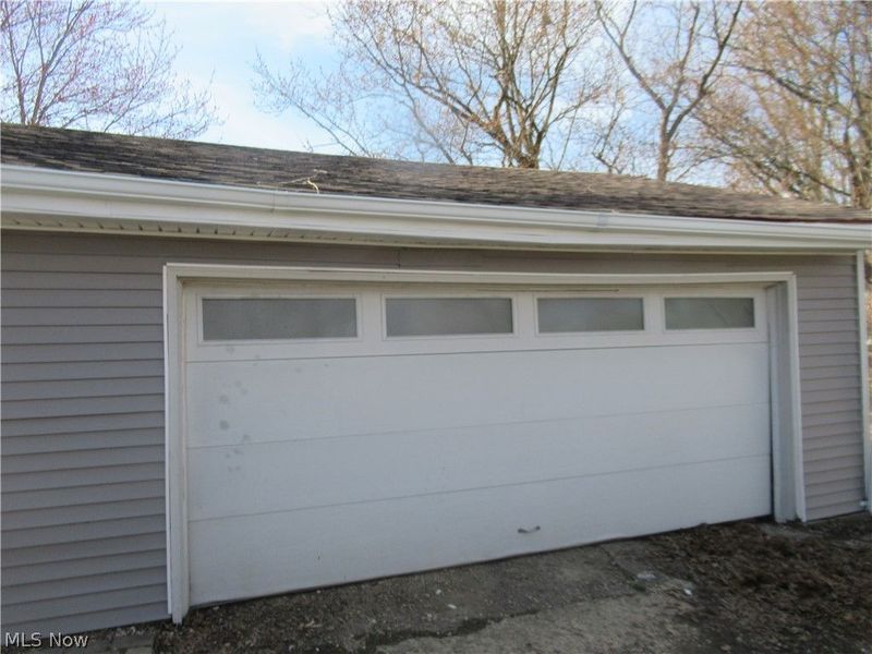 9295 Dorothy Drive, Streetsboro, OH 44241 Photo 2