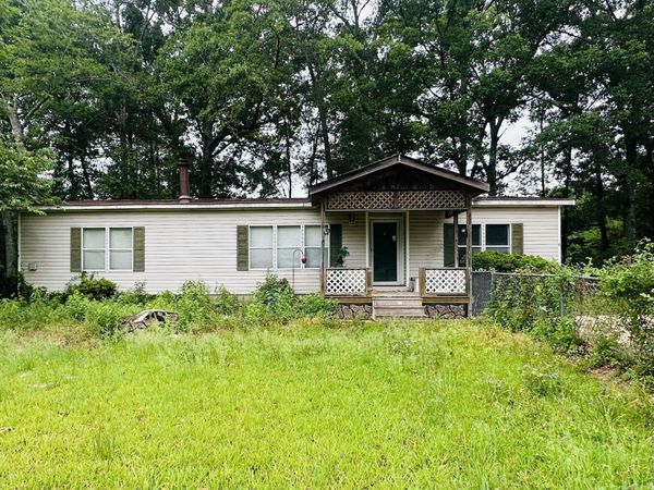 1429 Mimosa St , Crossett, AR 71635