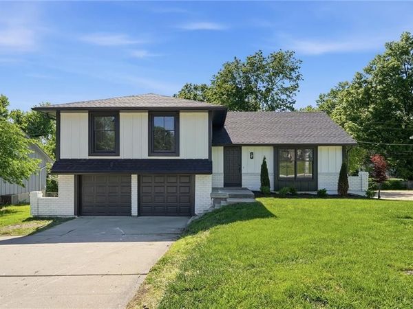 10200 Nall Avenue, Overland Park, KS 66207