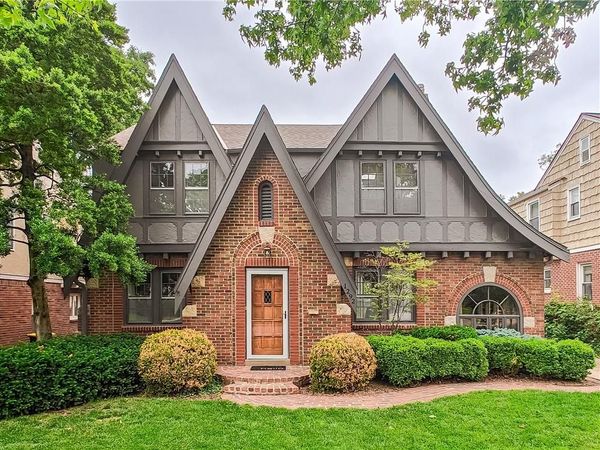 1292 W 72 Terrace, Kansas City, MO 64114