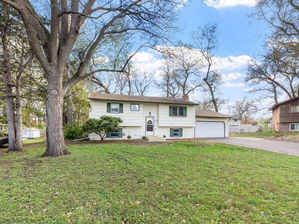 11820 Monroe Circle NE, Blaine, MN 55434
