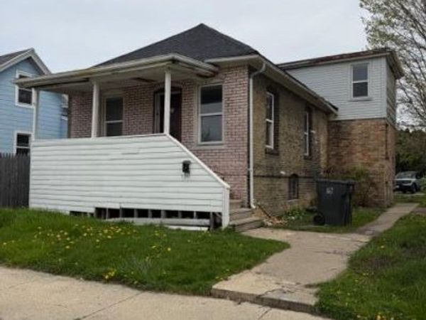 2143 Howe STREET, Mount Pleasant, WI 53403