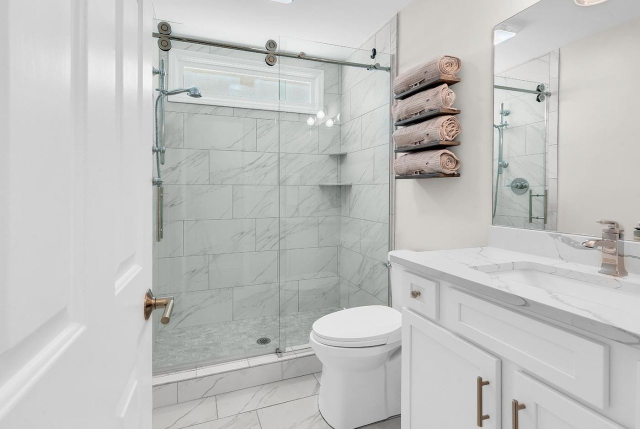 608 Providence Dr. Photo 28