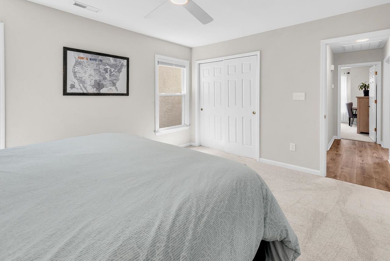 608 Providence Dr. Photo 32