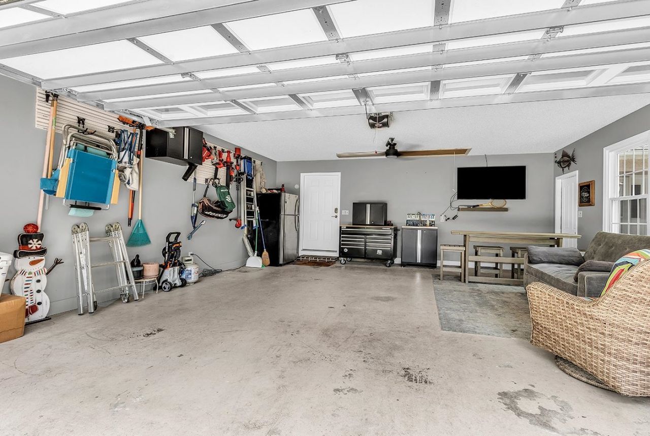 608 Providence Dr. Photo 56