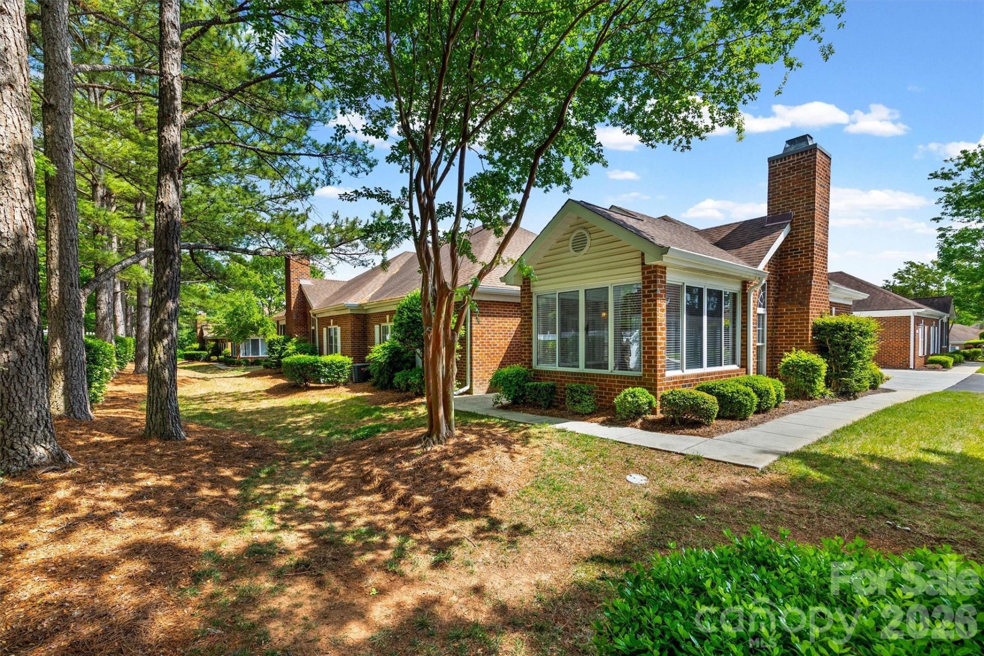 8228 Windsor Ridge Drive, Charlotte, NC 28277 Main Photo