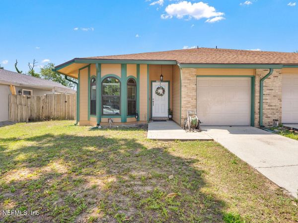10148 GENI HILL Circle N, Jacksonville, FL 32225