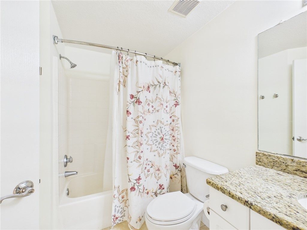 5060 Fairways Circle, Unit F303, Vero Beach, FL 32967 Photo