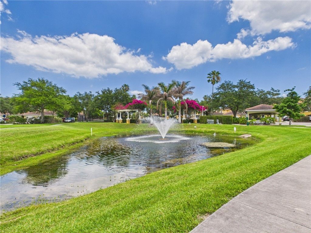 5060 Fairways Circle, Unit F303, Vero Beach, FL 32967 Photo