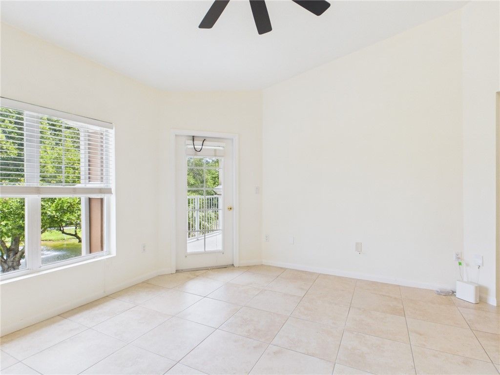 5060 Fairways Circle, Unit F303, Vero Beach, FL 32967 Photo