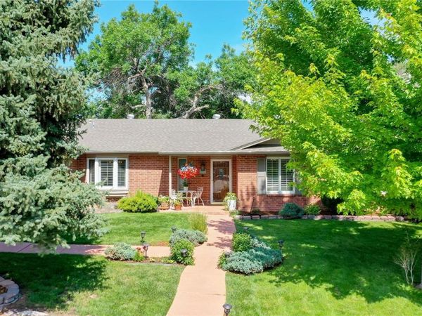 7214 S Kendall Court , Littleton, CO 80128