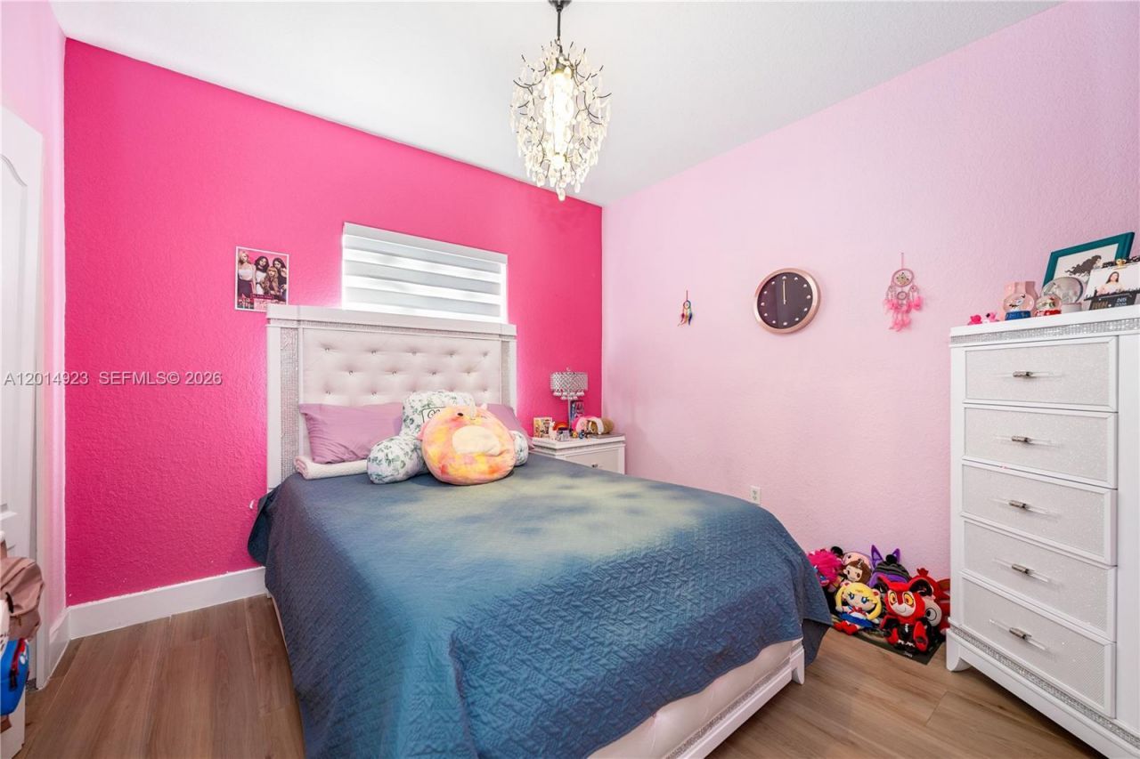 16528 SW 44th St, Miami, FL 33185 Photo