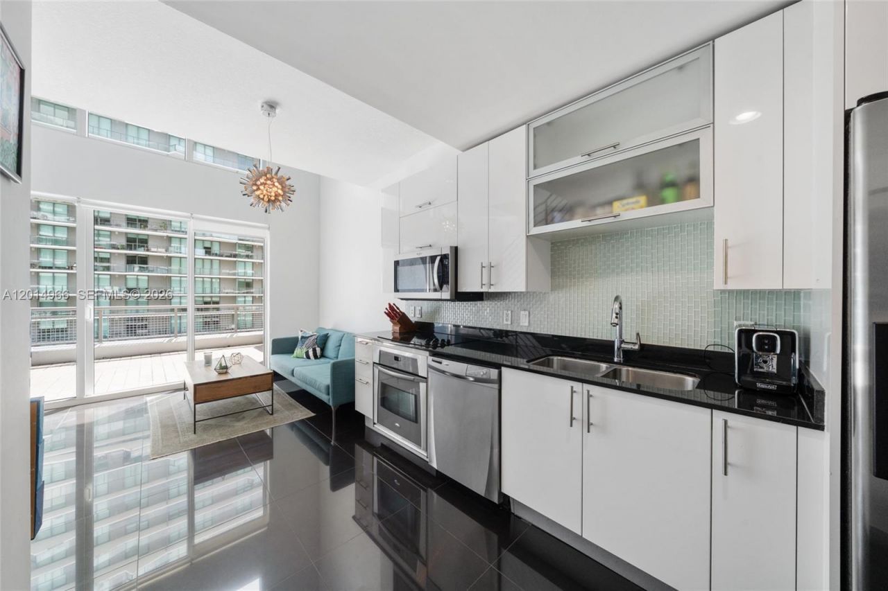 60 SW 13th St , Unit 4008, Miami, FL 33130 Photo